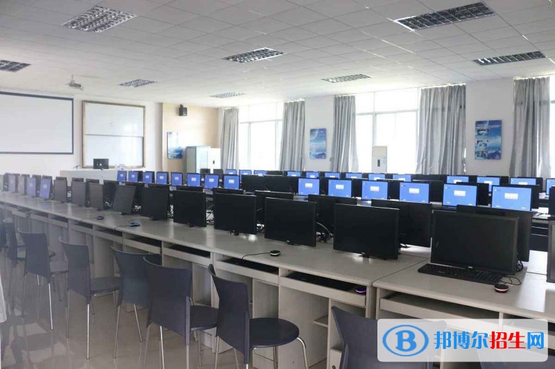 巴中中專學校哪家好