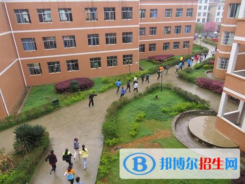 安順高中沒讀完可以讀中專學校嗎