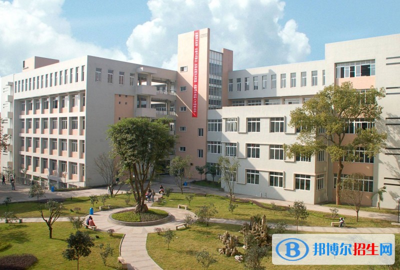 瀘州職業(yè)技術(shù)學(xué)院五年制大專(zhuān)學(xué)校網(wǎng)址