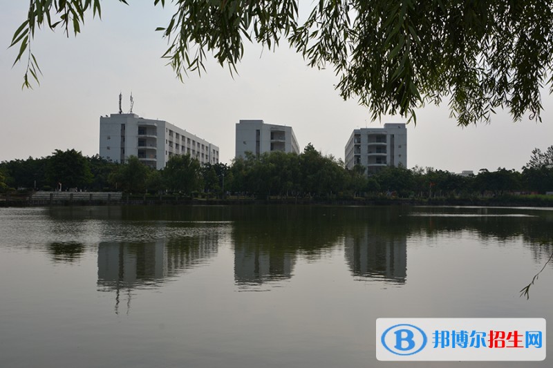 四川現(xiàn)代職業(yè)學院五年制大專學校地址