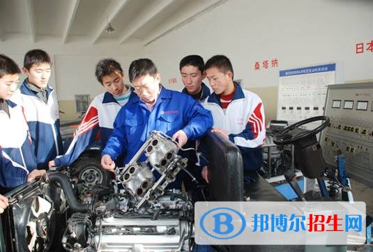 南充高中畢業(yè)上中專學(xué)校學(xué)什么專業(yè)好
