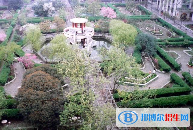 四川職業(yè)技術(shù)學院五年制大專學校學費