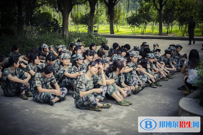 內(nèi)江中專學校學什么好找工作