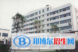 樂(lè)山初中女生讀什么中專學(xué)校好