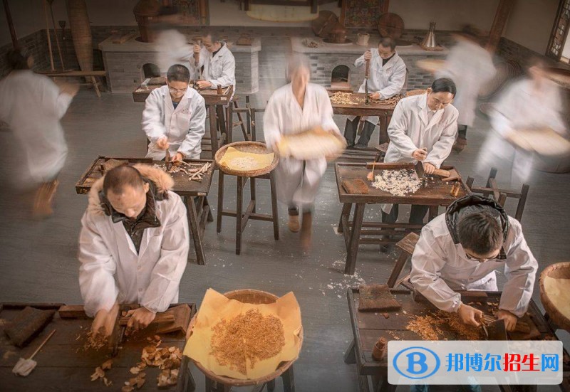樂山現(xiàn)在讀中專學校什么專業(yè)好