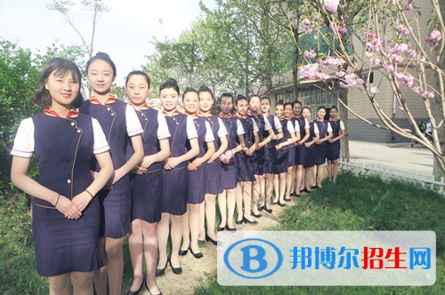 廣東華文法商中等職業(yè)學(xué)校2019年報名條件、招生對象