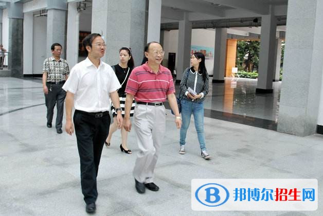 雅安讀中專學(xué)校要初中畢業(yè)證嗎