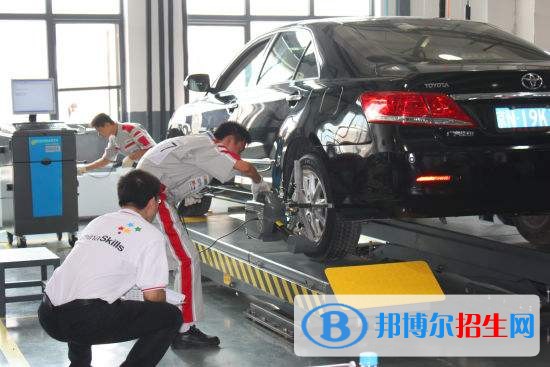 雅安中專學校有哪些專業(yè)