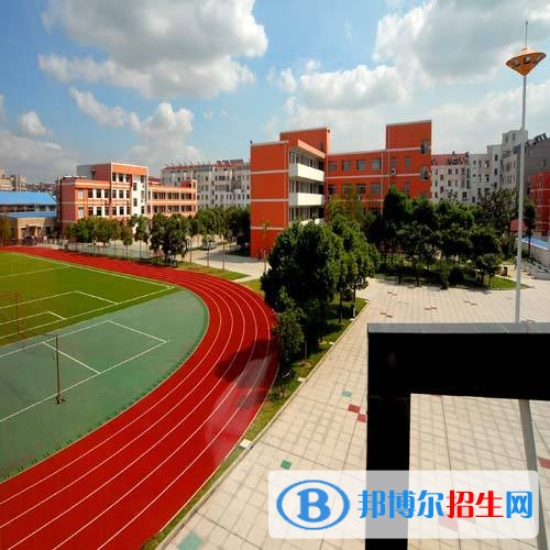 無錫高中女生上什么中專學(xué)校好