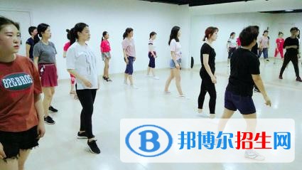 徐州沒高中畢業(yè)證能去中專學(xué)校