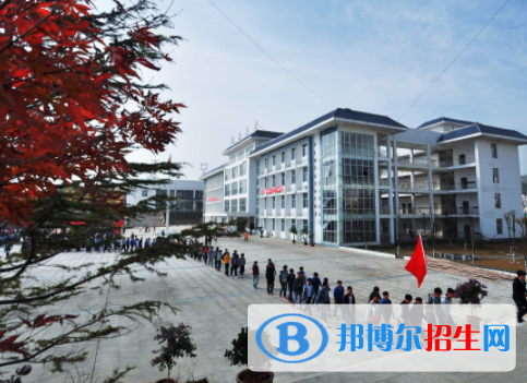 銅仁交通學(xué)校1