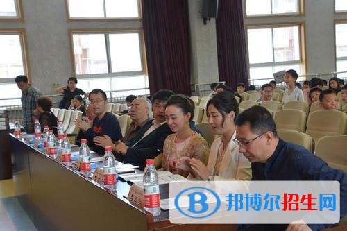 廣西英華國(guó)際職業(yè)學(xué)院?jiǎn)握袌?bào)名時(shí)間