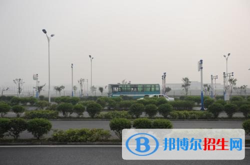 重慶公共運(yùn)輸職業(yè)學(xué)院五年制大專2019年報(bào)名條件、招生要求、招生對(duì)象