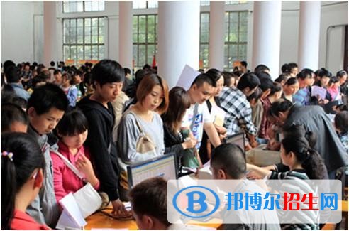 漢中職業(yè)技術(shù)學(xué)院五年制大專2019年報名條件、招生要求、招生對象