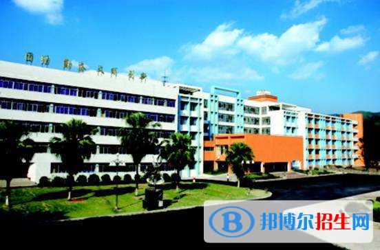重慶市農(nóng)業(yè)學(xué)校招生條件，管理模式