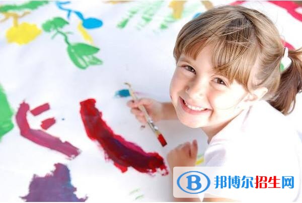 湖南女孩子中專學什么好