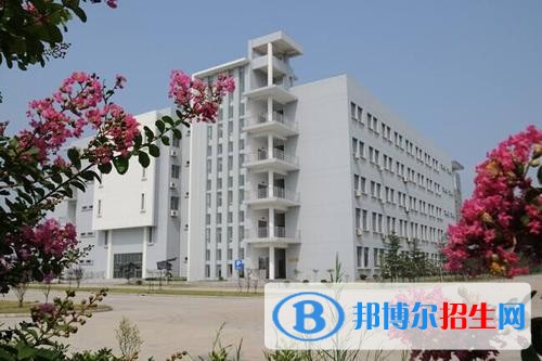 昆山登云科技職業(yè)學(xué)院五年制大專2019年報名條件、招生要求、招生對象