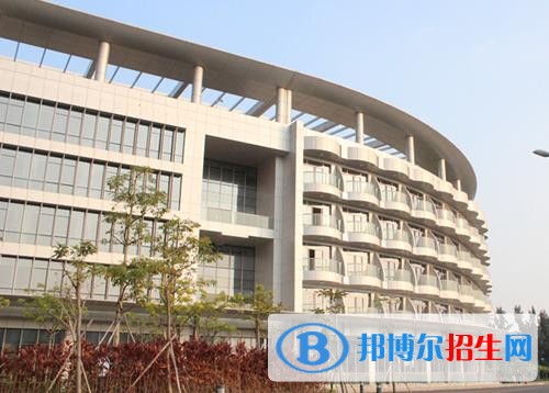 蘇州港大思培科技職業(yè)學(xué)院五年制大專(zhuān)2019年招生代碼