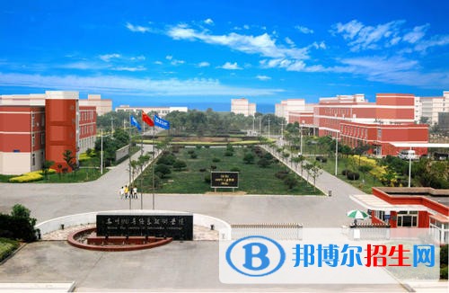 蘇州托普信息職業(yè)技術學院五年制大專網(wǎng)站網(wǎng)址