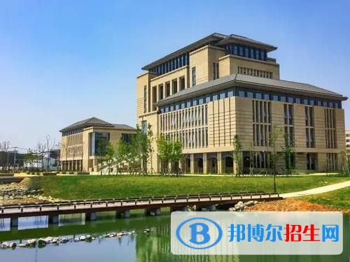浙江東方職業(yè)技術(shù)學(xué)院五年制大專2019年報名條件、招生要求、招生對象