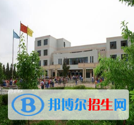 甘肅省靖遠(yuǎn)師范學(xué)校五年制大專2020年學(xué)費(fèi)、收費(fèi)多少
