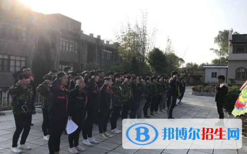 云南銅業(yè)高級(jí)技工學(xué)校