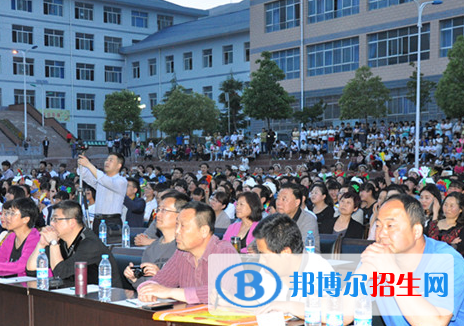 隴南市衛(wèi)生學(xué)校五年制大專2020年報(bào)名條件、招生要求、招生對(duì)象