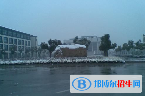 江蘇省讀鐵路學(xué)校學(xué)什么專(zhuān)業(yè)好