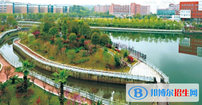 萍鄉(xiāng)衛(wèi)生職業(yè)學院五年制大專網(wǎng)站網(wǎng)址