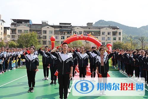 四川射洪恒立服裝學(xué)校2020年報(bào)名條件、招生要求、招生對(duì)象