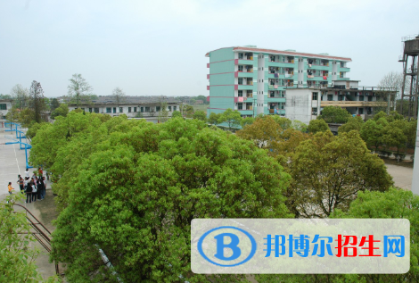 鷹潭應(yīng)用工程學(xué)校2020年有哪些專(zhuān)業(yè)