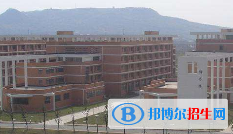 南寧海豐職業(yè)技術(shù)學(xué)校2020年報(bào)名條件、招生要求、招生對(duì)象