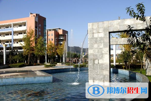 重慶南川隆化職業(yè)中學校2020年招生辦聯(lián)系電話