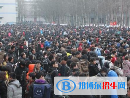 河南2020年鐵路學(xué)校中專升大專考什么