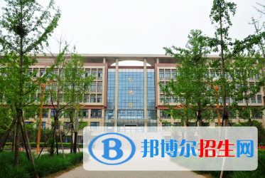 河南2020年鐵路學校和幼師哪個好