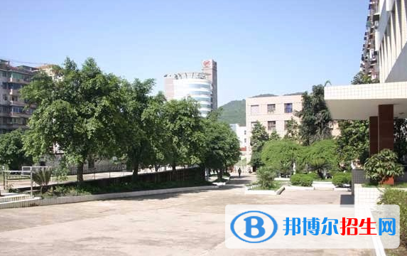 重慶鐵路運(yùn)輸技師學(xué)院2022年報(bào)名條件、招生要求、招生對(duì)象