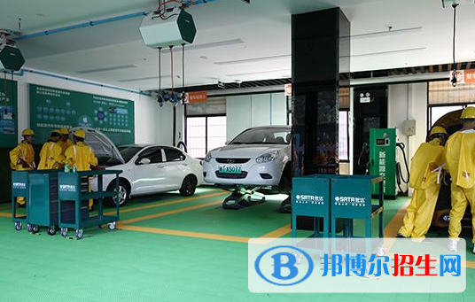 廣東2020年汽修學校都有什么專業(yè)適合男生