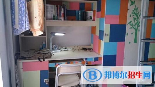 曲靖馬龍縣職業(yè)技術(shù)學校2020年住宿條件