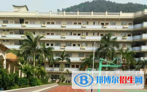 防城港理工職業(yè)學校怎么樣、好不好