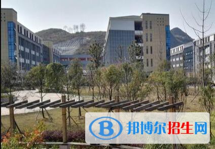 貴州農(nóng)業(yè)機(jī)電學(xué)校2020年報(bào)名條件、招生要求、招生對象