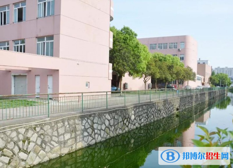 椒江第二職業(yè)技術(shù)學(xué)校怎么樣、好不好