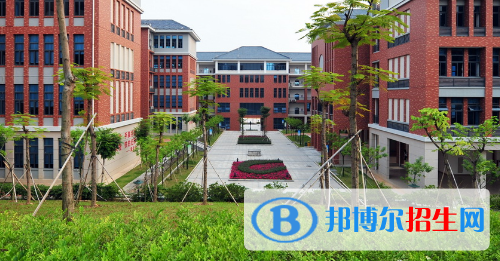 東莞輕工業(yè)學(xué)校2020年報(bào)名條件、招生要求、招生對象
