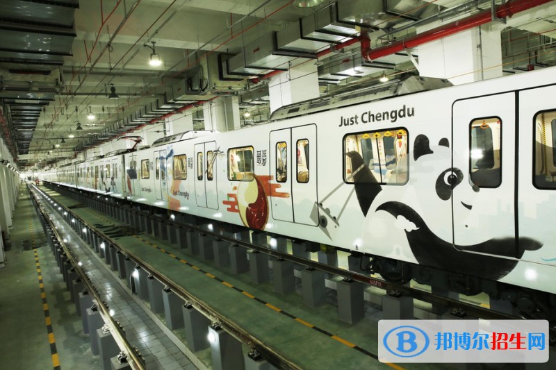 成都2020年讀鐵路學(xué)校的大專