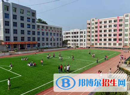 商丘商貿(mào)學(xué)校2021年報(bào)名條件、招生要求、招生對(duì)象