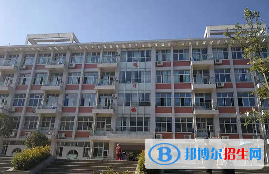 四川蓬安第二中學