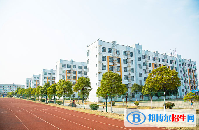 南昌2020年初中生讀鐵路學校