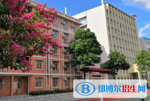 廣東工業(yè)貿(mào)易職業(yè)技術學校怎么樣、好不好