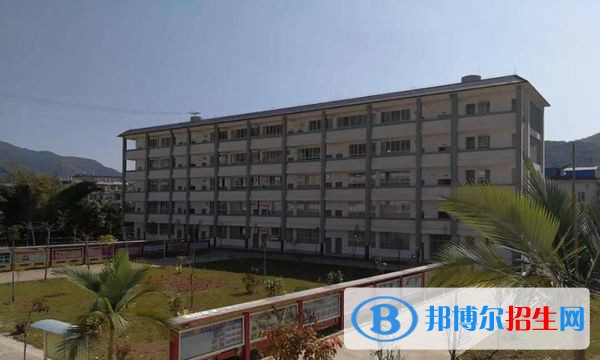 孟連縣職業(yè)高級(jí)中學(xué)怎么樣、好不好