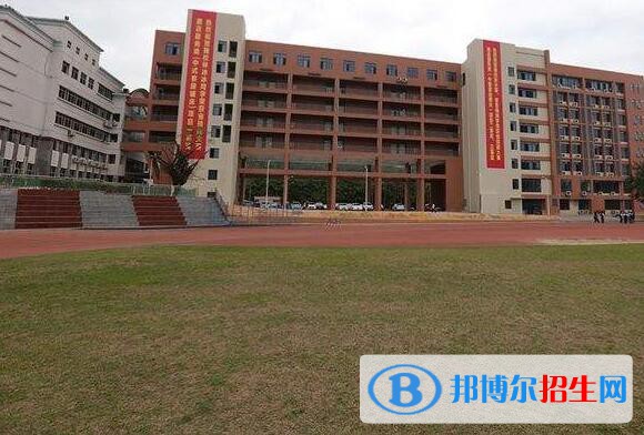 六盤水千惠職業(yè)技術(shù)學(xué)校怎么樣、好不好