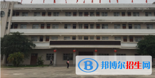 陸豐技工學(xué)校2020年報(bào)名條件、招生要求、招生對(duì)象